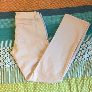 CAbi Lou Lou Straight Leg Jeans #874 Blush 8